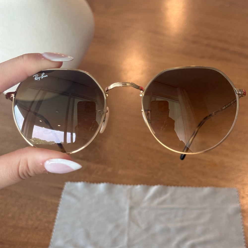 Ray-Ban Jack Gold Round Sunglasses